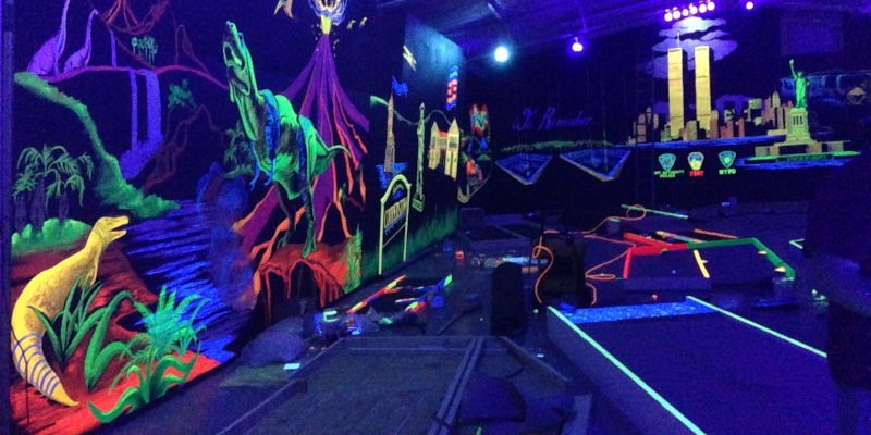 Blacklight Mini Golf